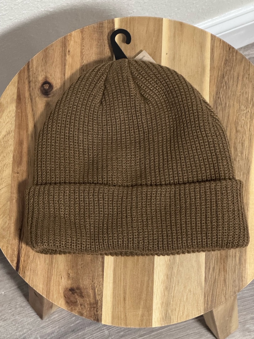 Nike Terra Futura365 Short Cuff Beanie Hat NWT Brown - Picture 8 of 12